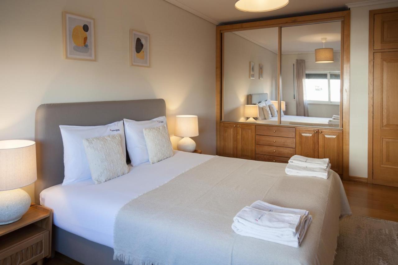 Flh Cascais Wooden Spacious Apartment Ngoại thất bức ảnh